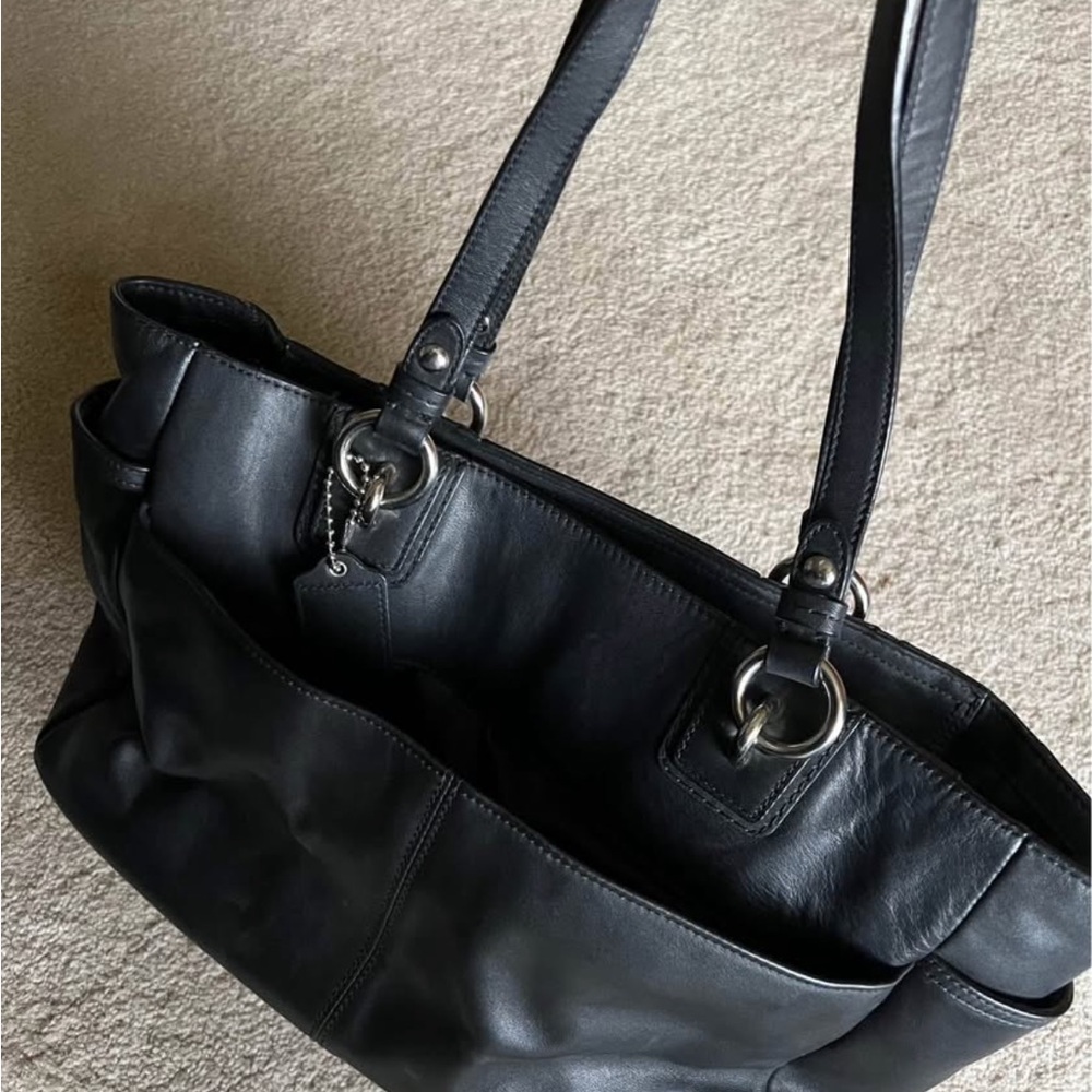 Coach Bag - Picture 4 of 6